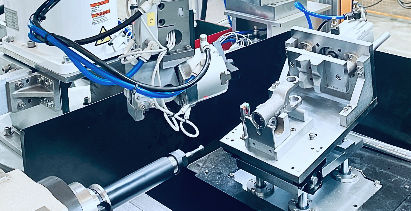  Automotive Steering Knuckle Deburring